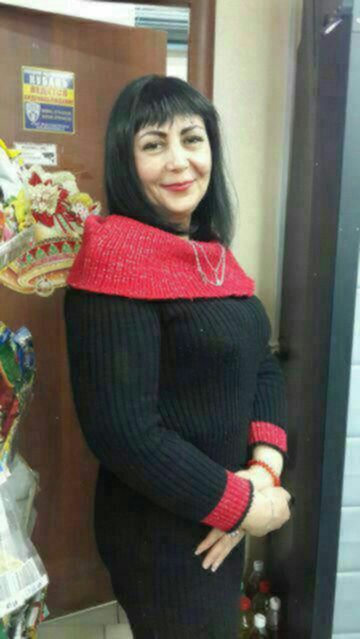  ,   Elena, 58 ,   c 