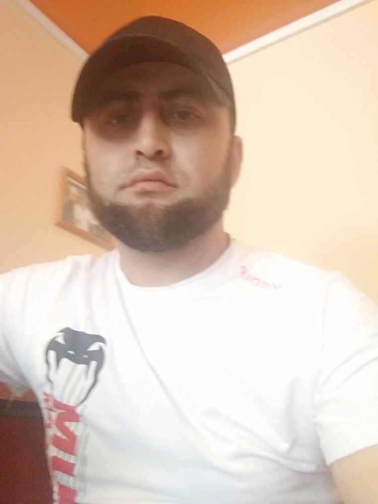  17938989  , 45 ,    