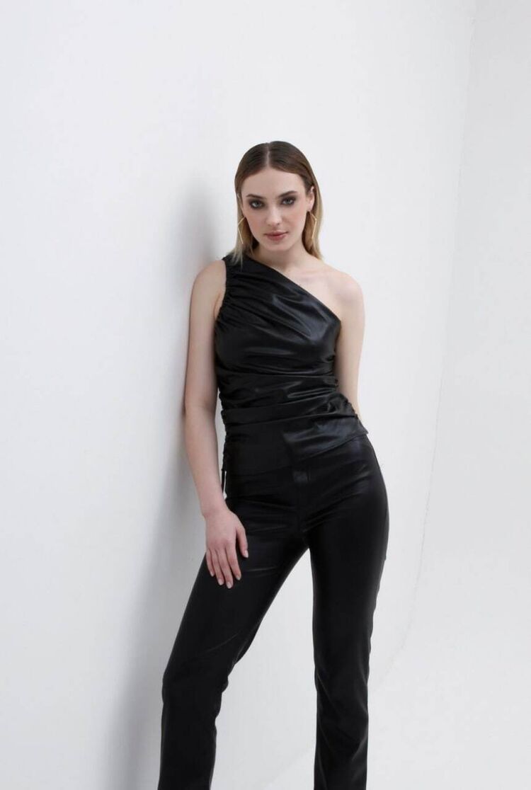  37721209  , 22 ,    -