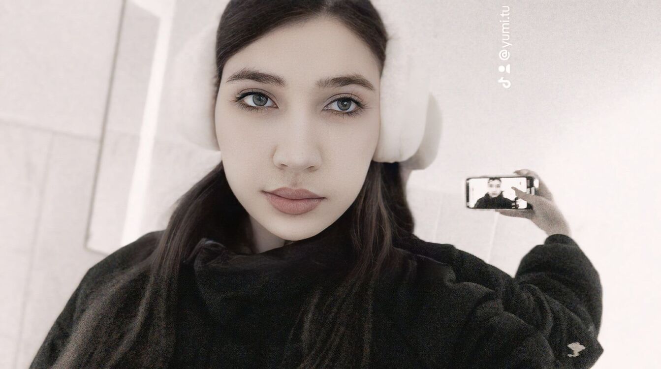  ,   Julie, 20 ,   ,   