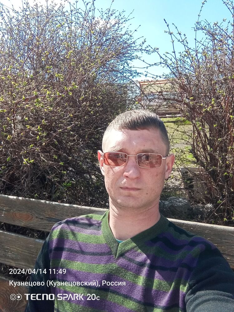  42886849  , 32 ,    