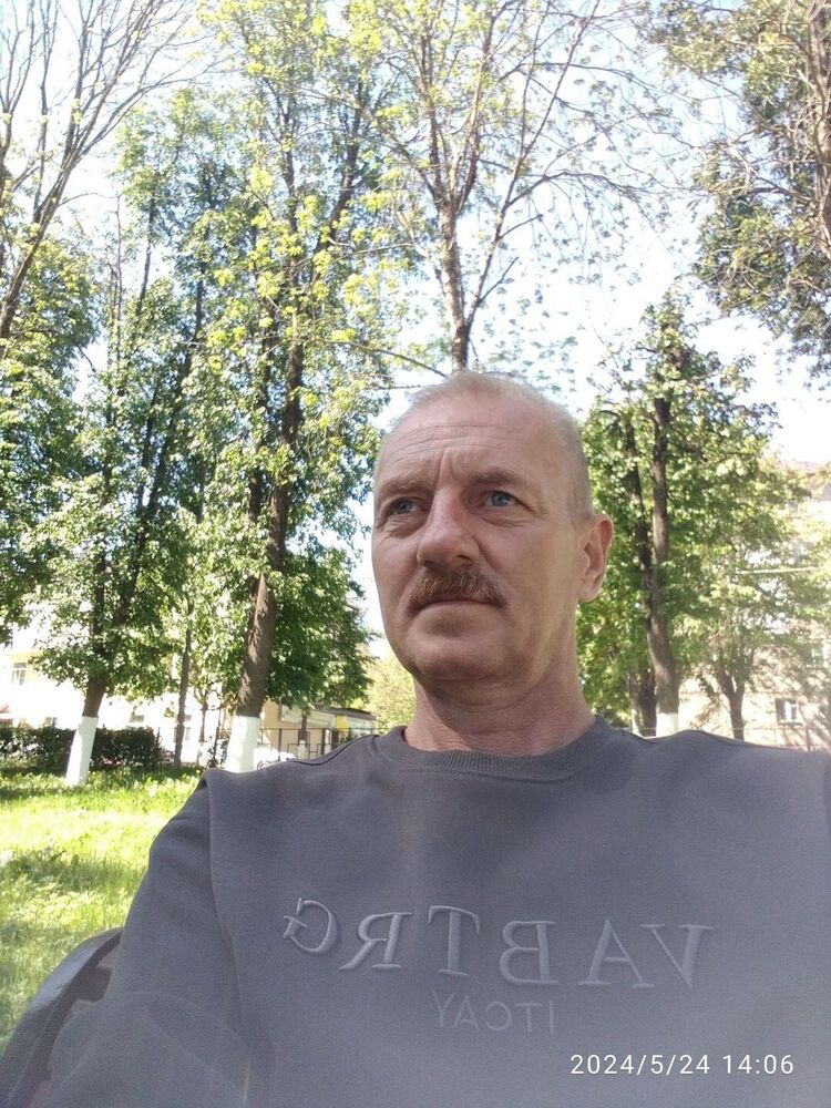  46240169  , 51 ,    