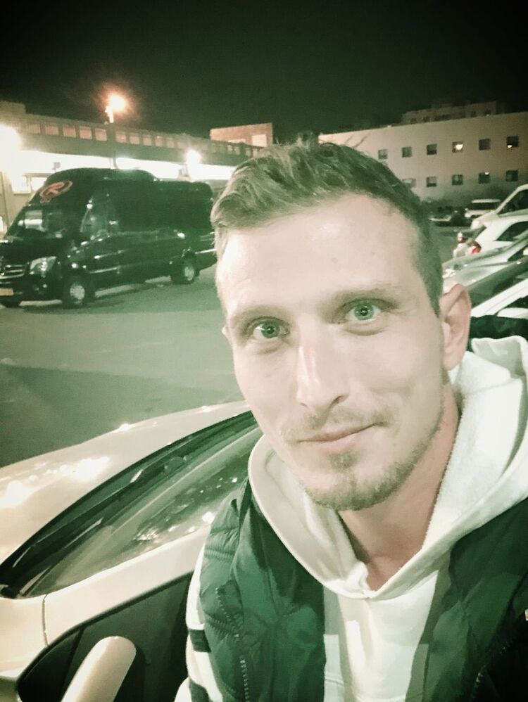  ,   Tlv4ever, 36 ,   ,   , c 