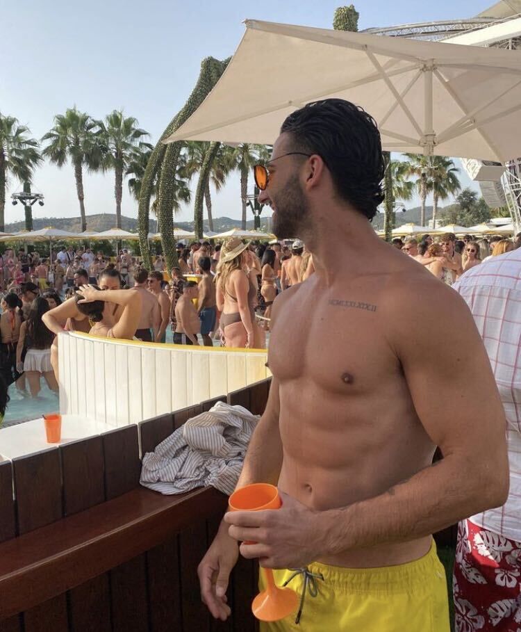  ,   Guy, 30 ,   ,   