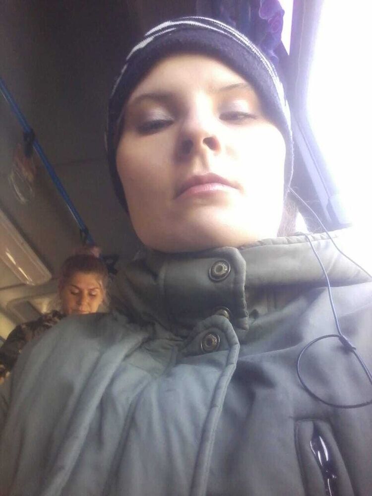  21972399  , 33 ,    