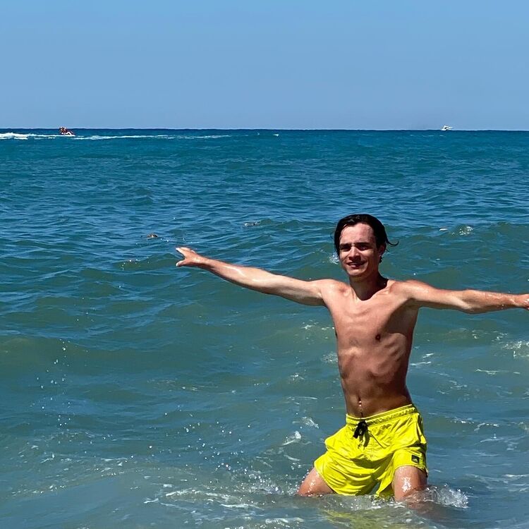 ���� 28416409 ����� ������, 25 ���, ���� ���������� � ���������