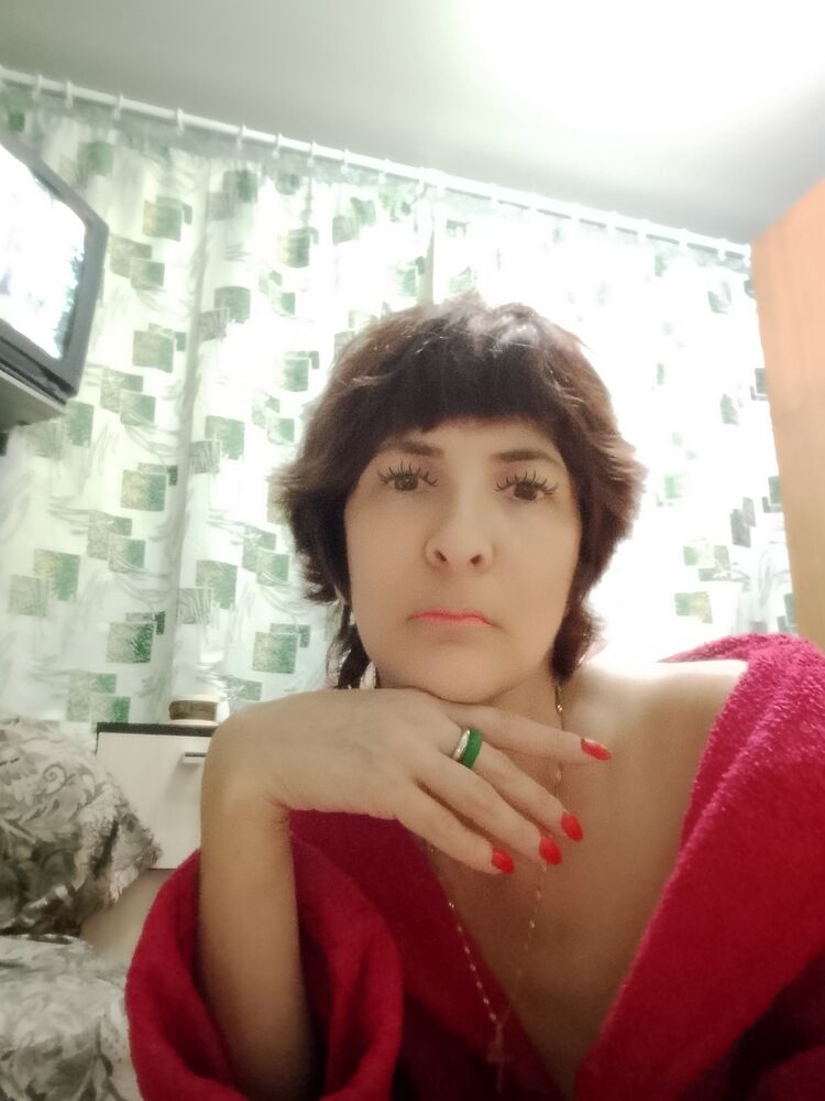  53265119  Yla, 49 ,    