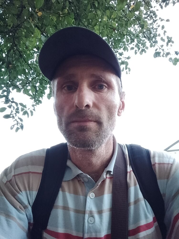  37577709  Alben, 41 ,    