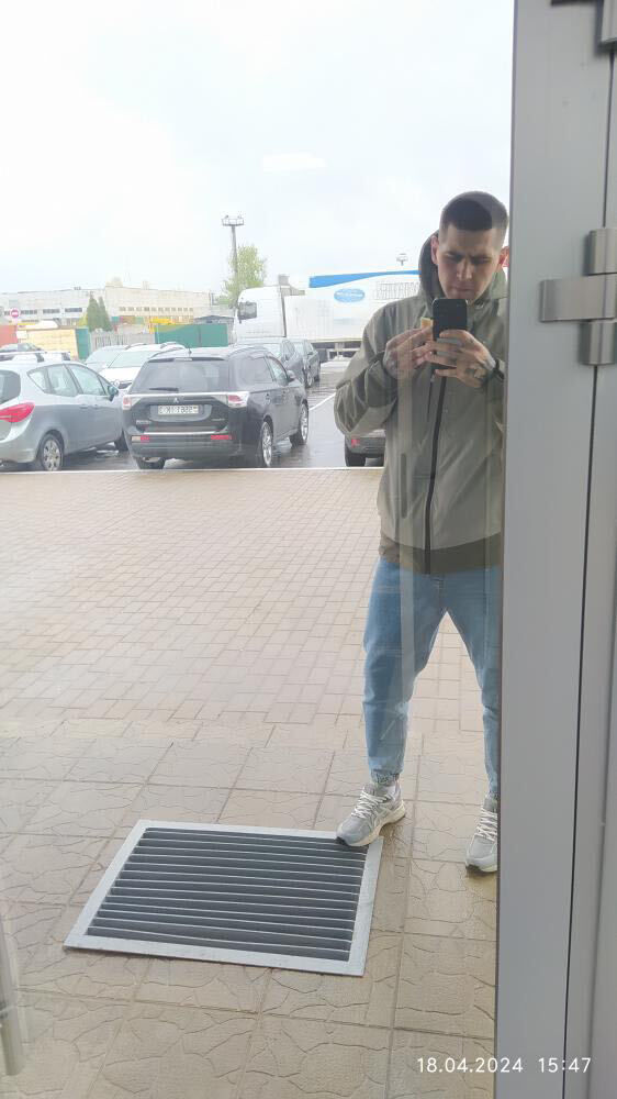  46006839  , 24 ,    