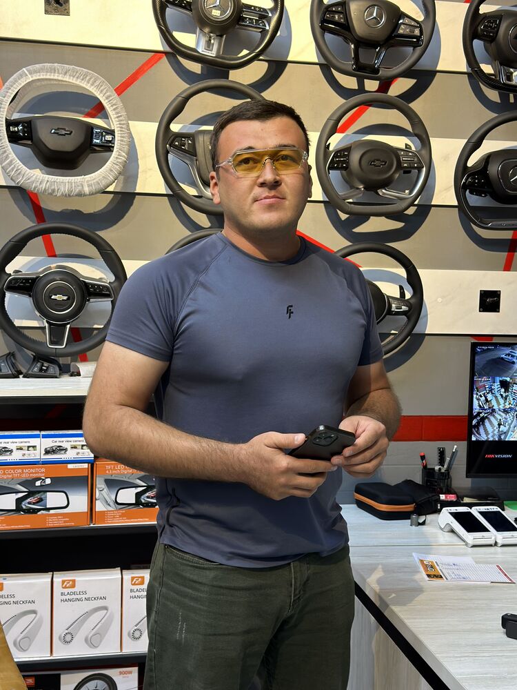  ,   Rustam, 28 ,   ,   , c , 