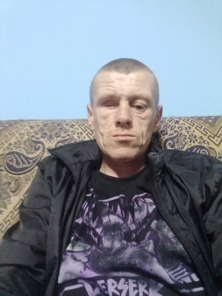  43589049  , 37 ,    
