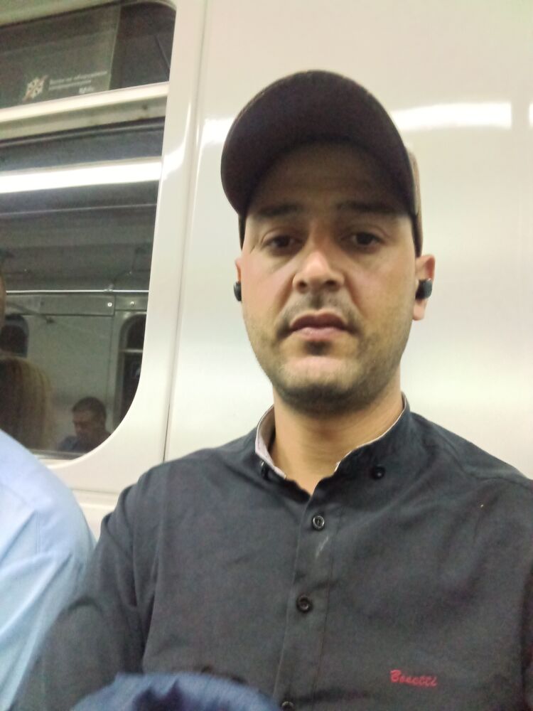 ,   Murad, 37 ,   ,   