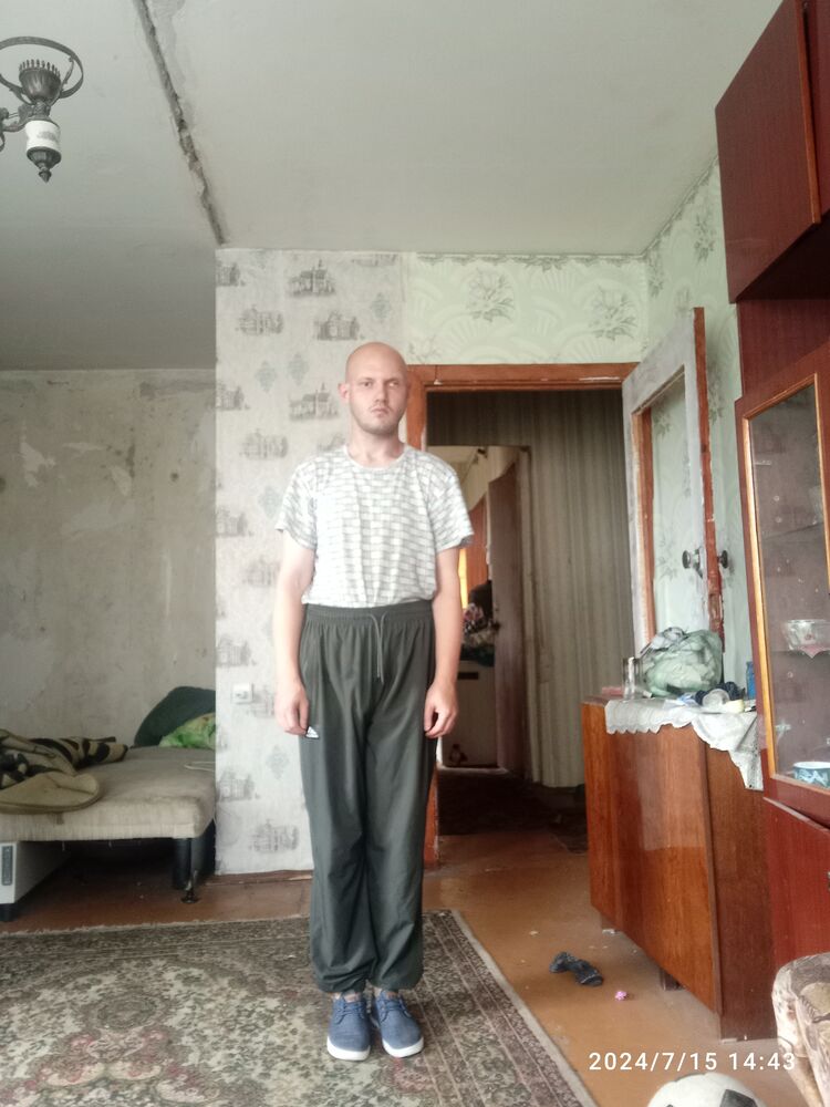  44652539  , 27 ,    