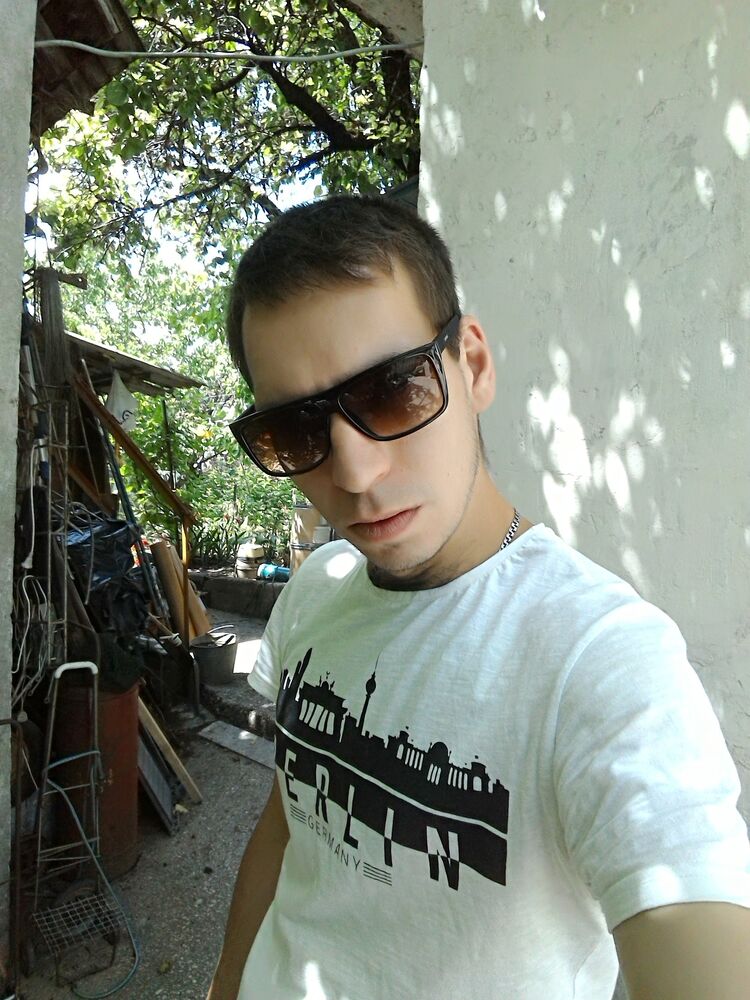  ,   Yury, 30 ,   ,   