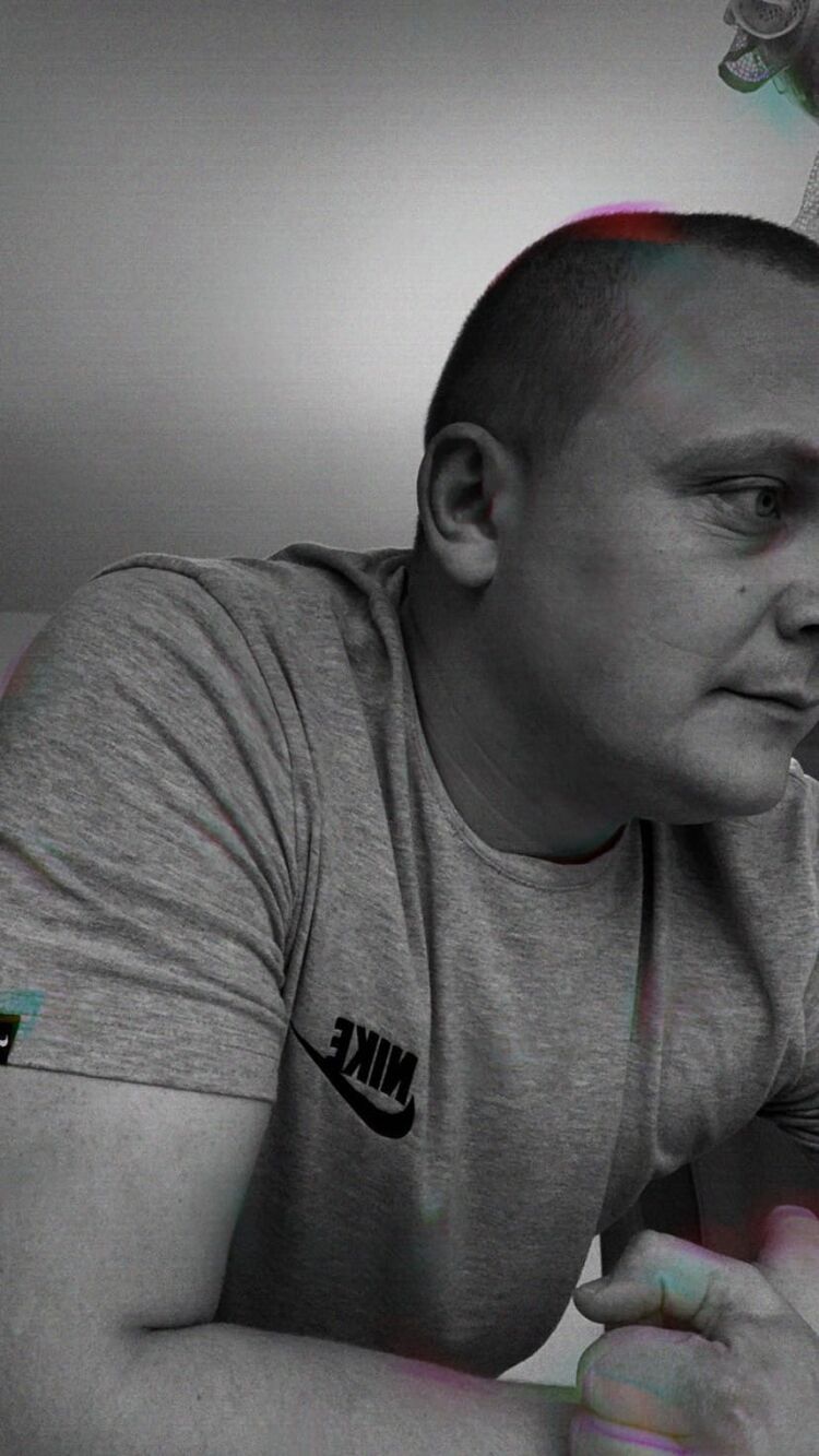  ,   Ivan, 27 ,   ,   