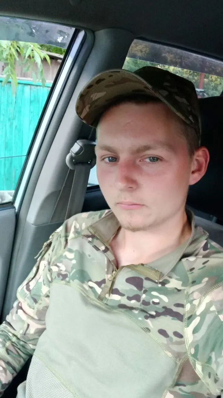  31620379  , 24 ,    