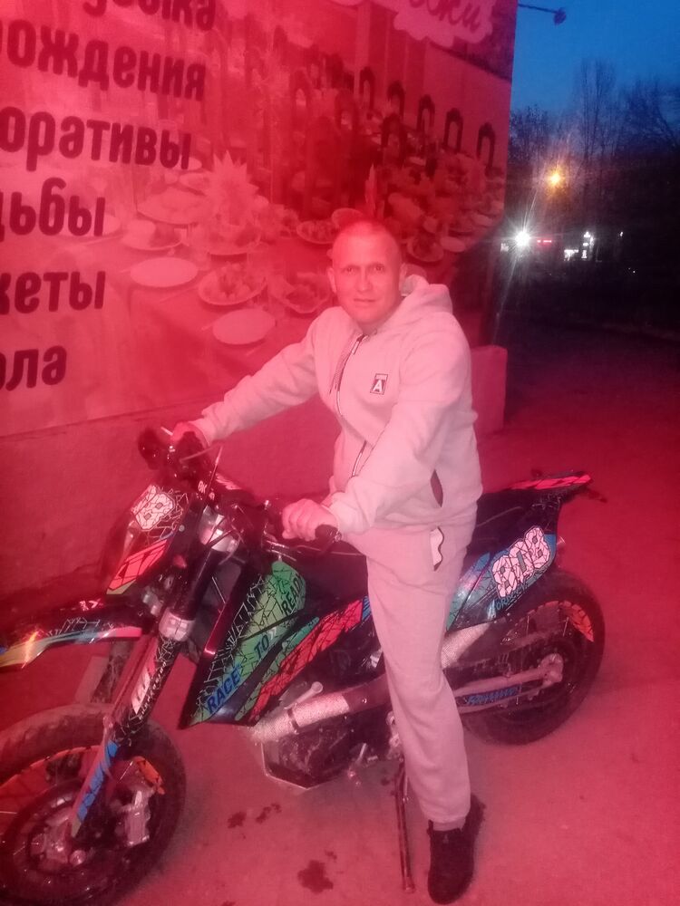  23780599  , 38 ,    