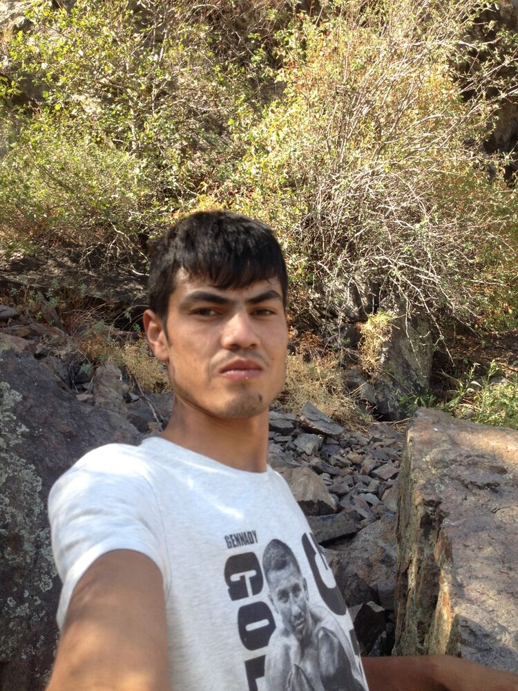  ,   Ravshanbek, 35 ,     , c 