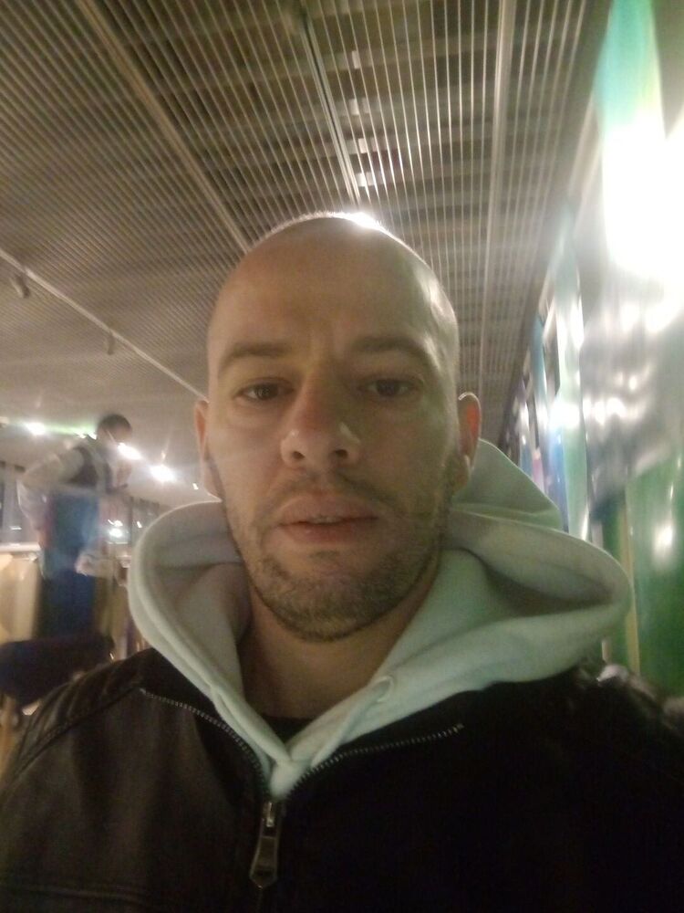 ���� 55014079 ������� Azzou, 36 ���, ���� ���������� � Pringy