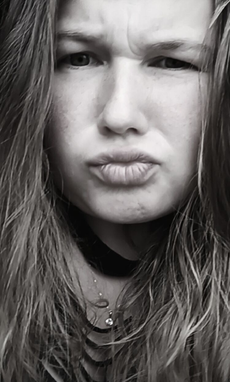  45360639  Lesya, 28 ,     