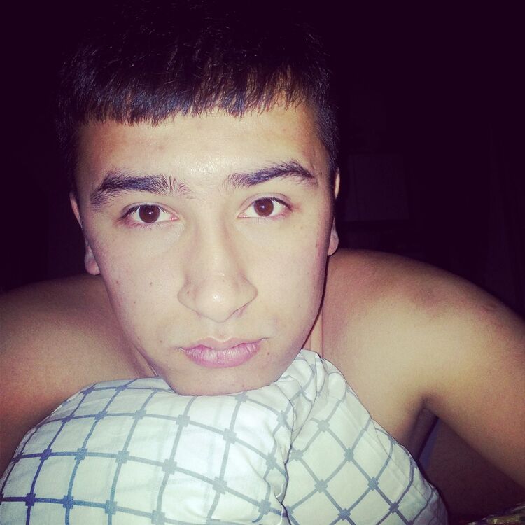  ,   Ramiz, 33 ,   ,   , c 