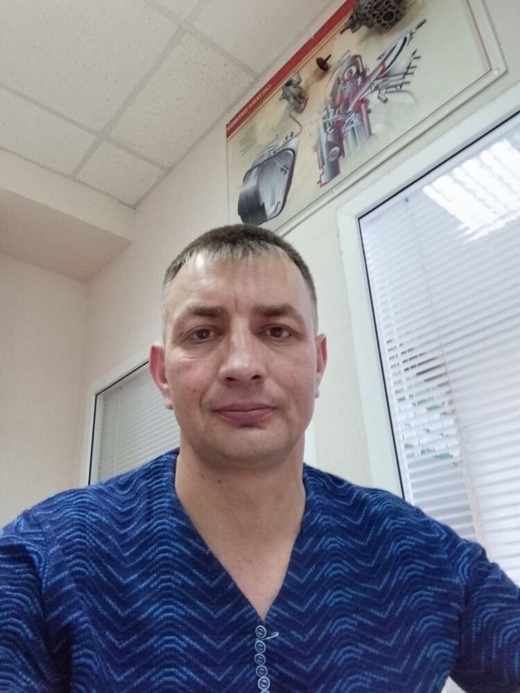  46560909  , 35 ,     