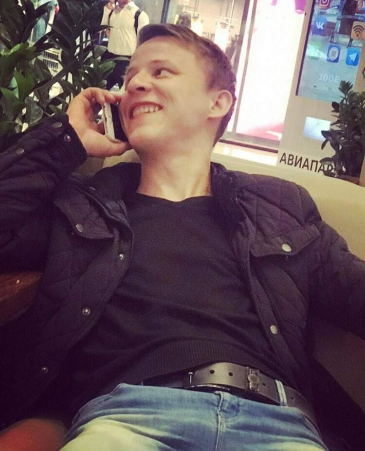  ,   Maks, 33 ,   ,   , 