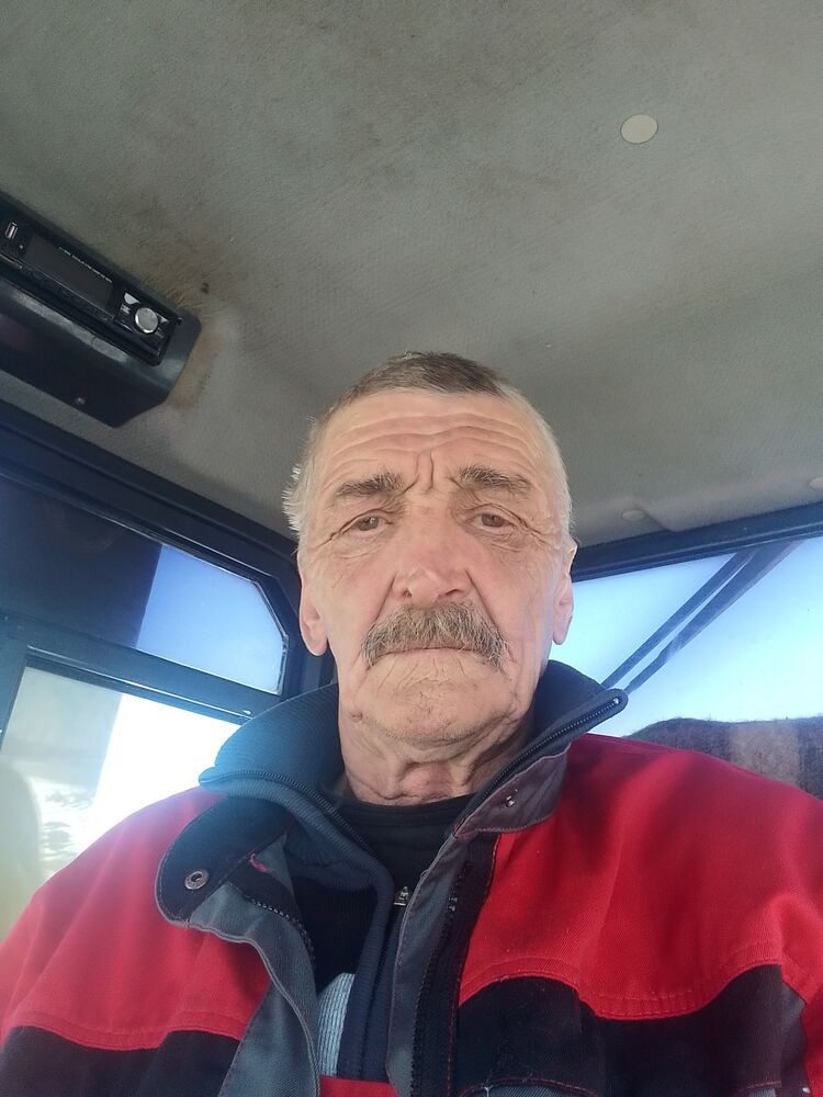 ,   Aleksandr, 61 ,   ,   