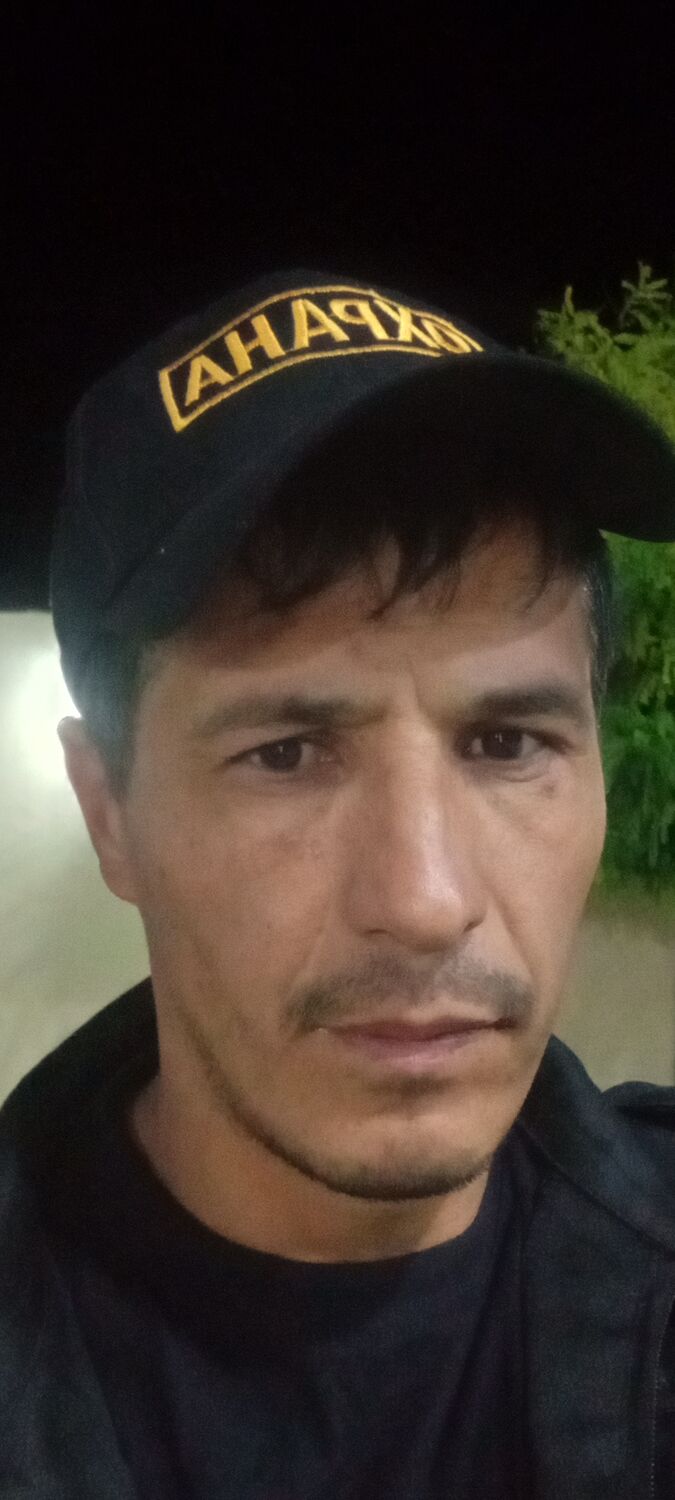  48241229  Aslan bek, 37 ,    