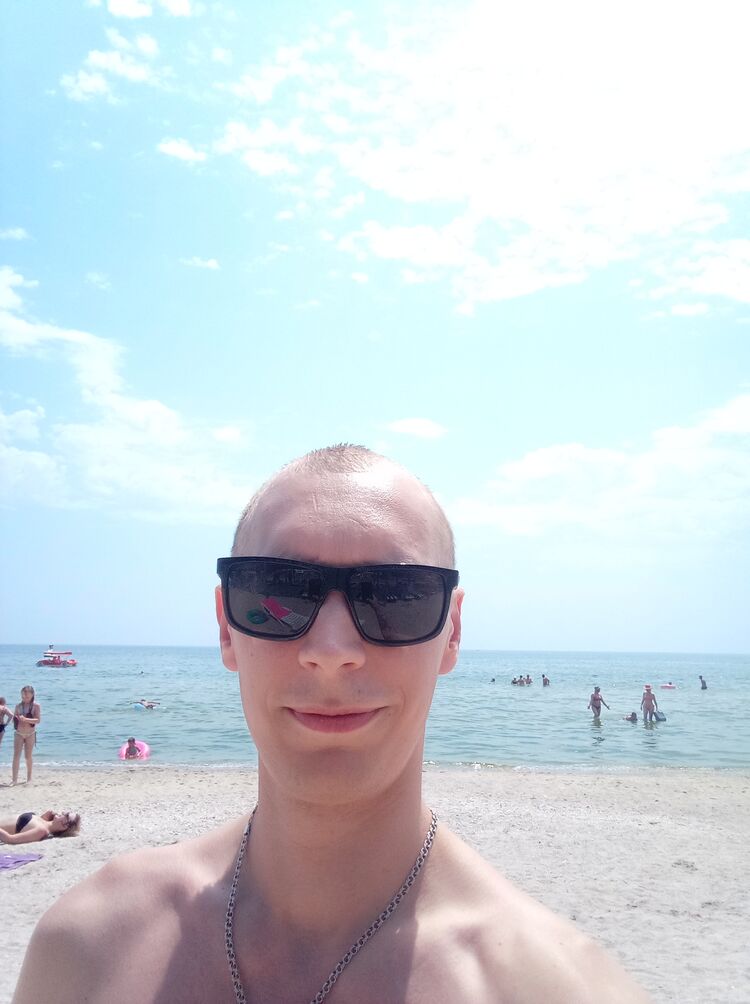  24320719  , 35 ,    