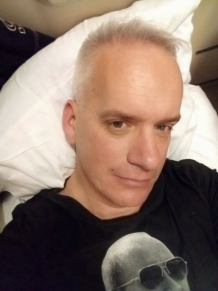  24599329  VlaD, 51 ,    