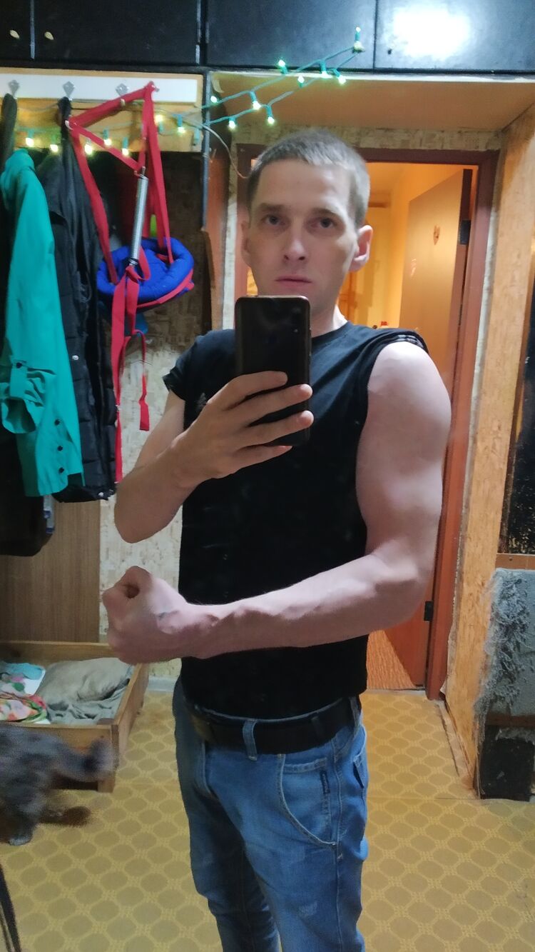  -,   Vladislav, 35 ,   ,   