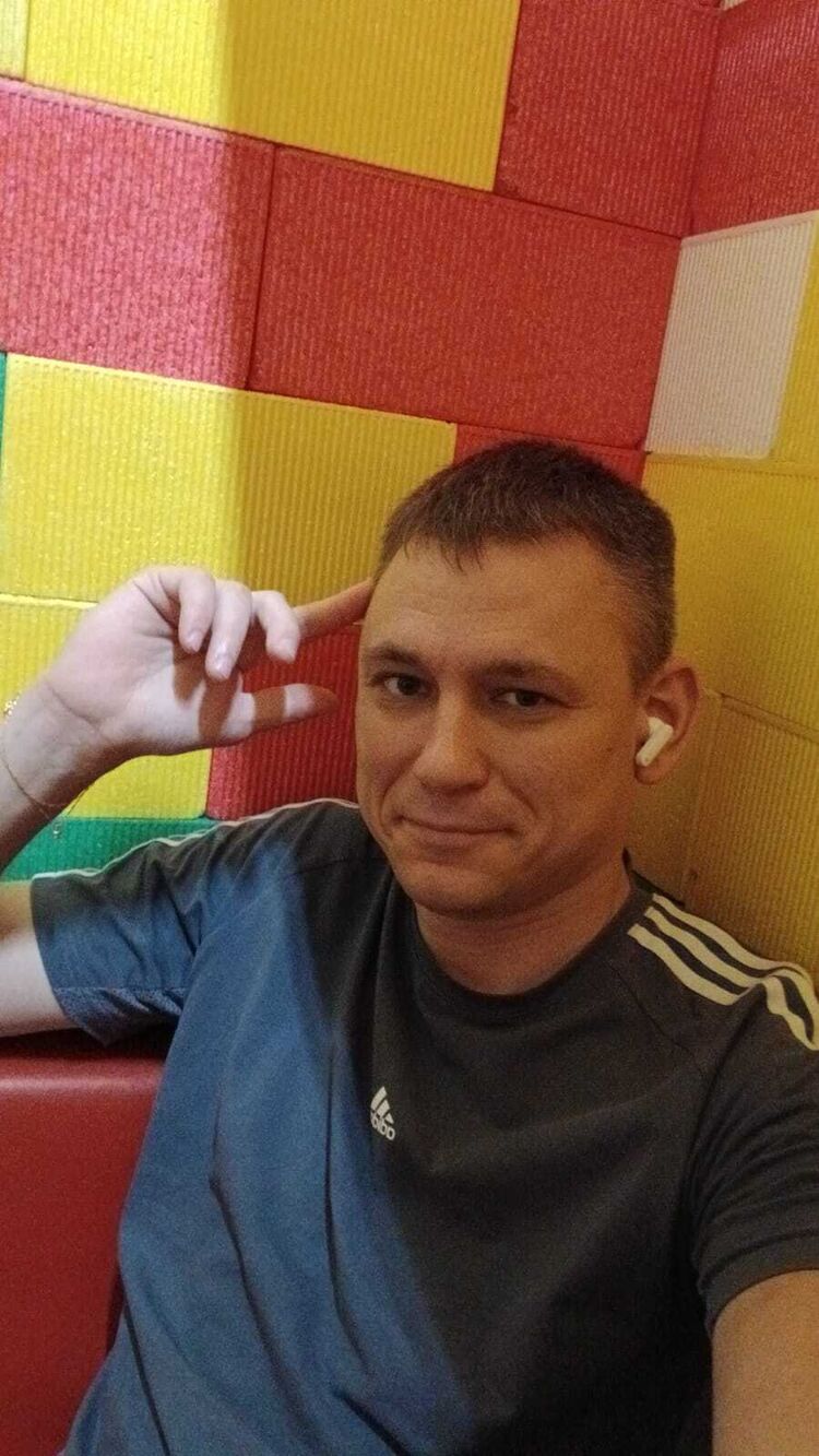  53741069  , 37 ,    --