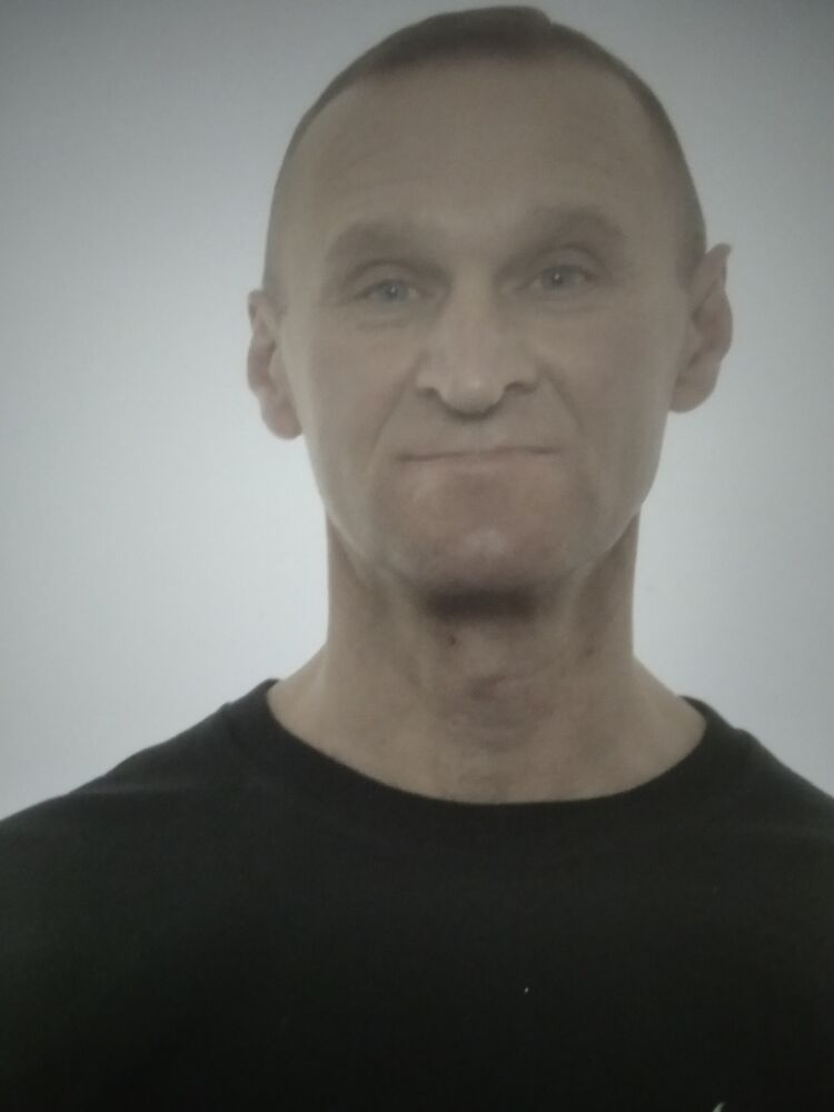  22697619  , 51 ,    