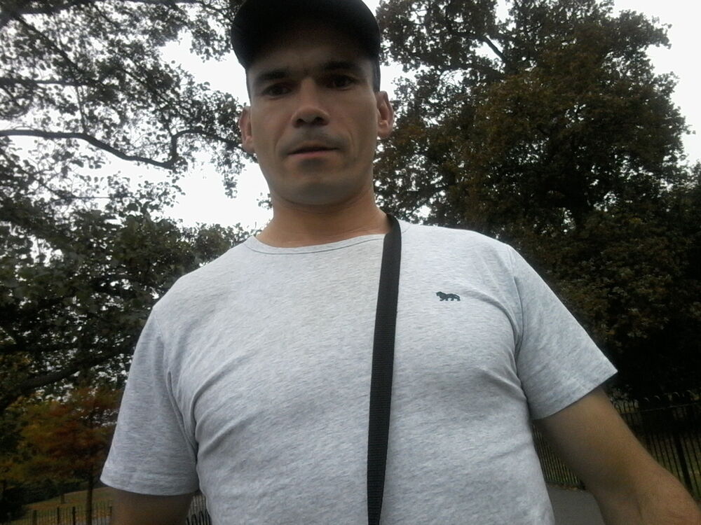 8325549  Igorj, 45 ,    