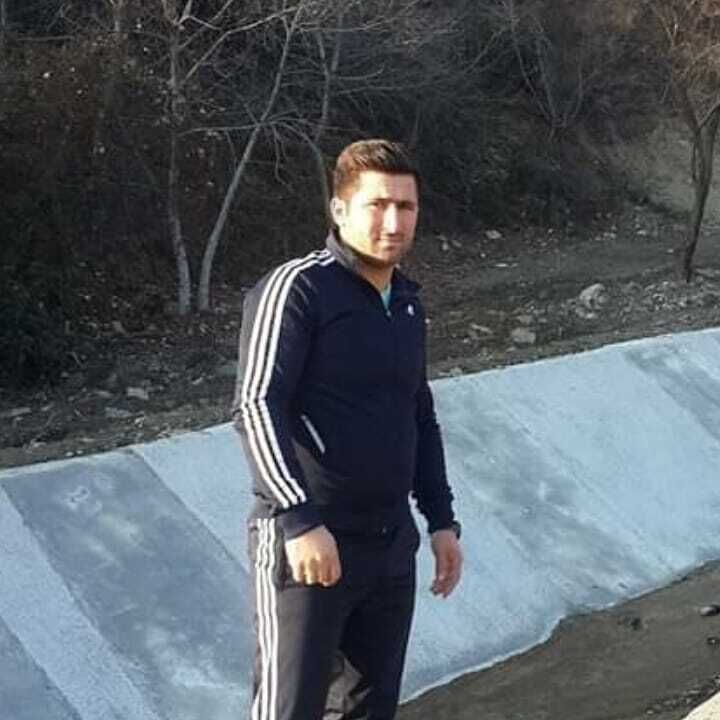  41160819  Nicat, 35 ,    