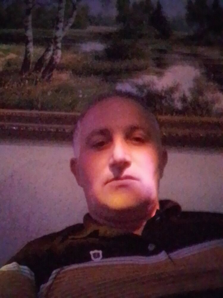  46418559  Samir, 43 ,    