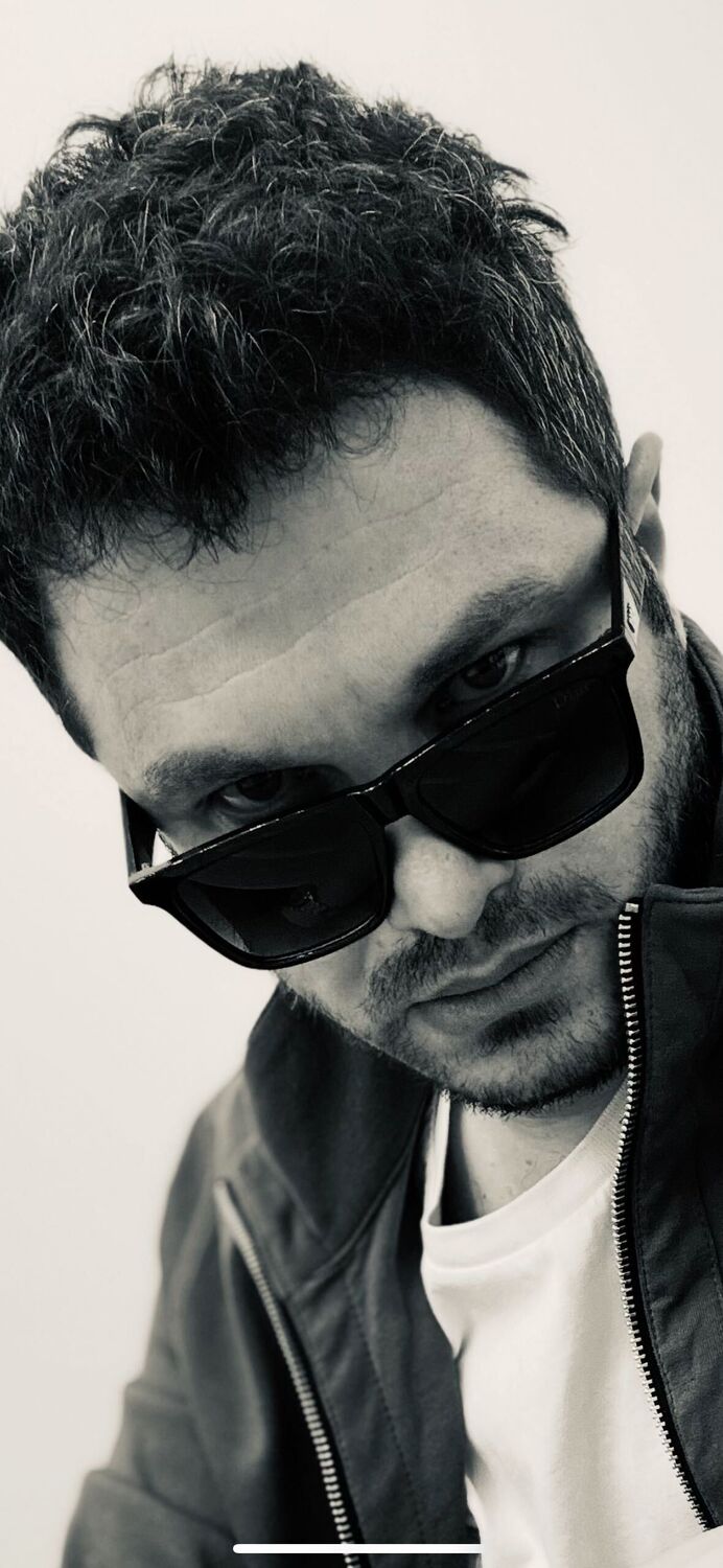  48900539  Serdar, 35 ,    --