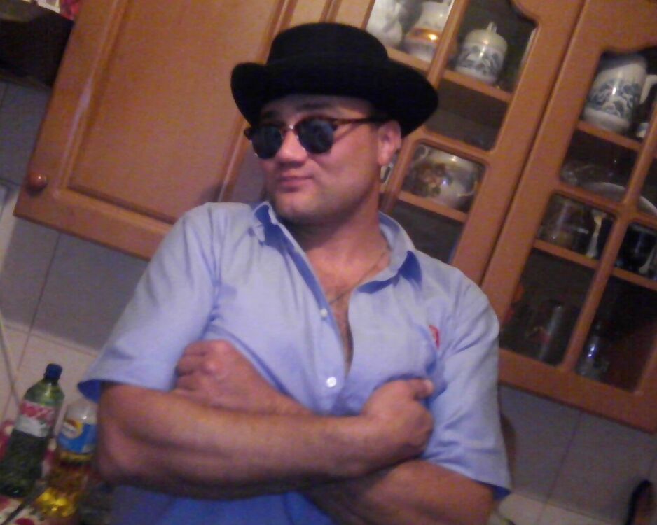  7990769  , 41 ,    