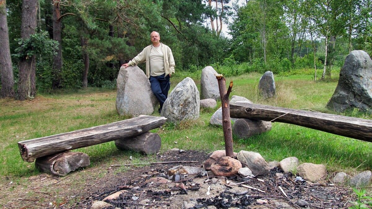  6183499  Nikolson, 68 ,    