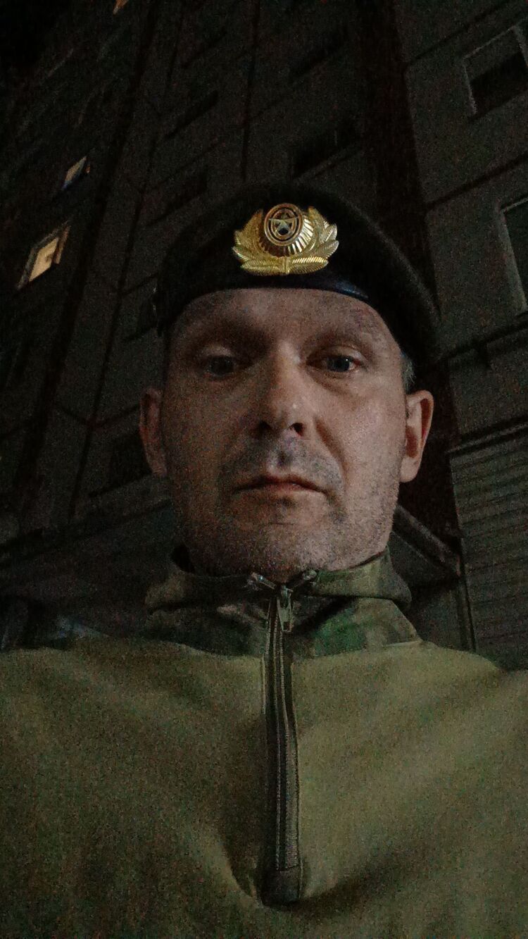  38089799  , 43 ,    