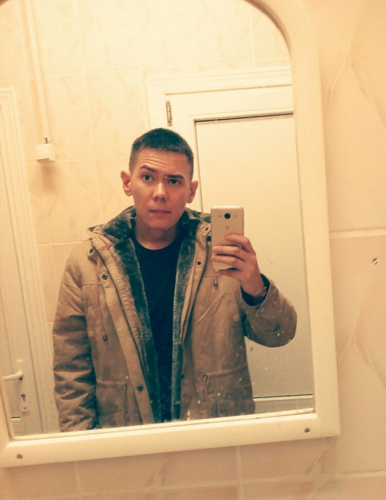  10618199  Denis, 34 ,    