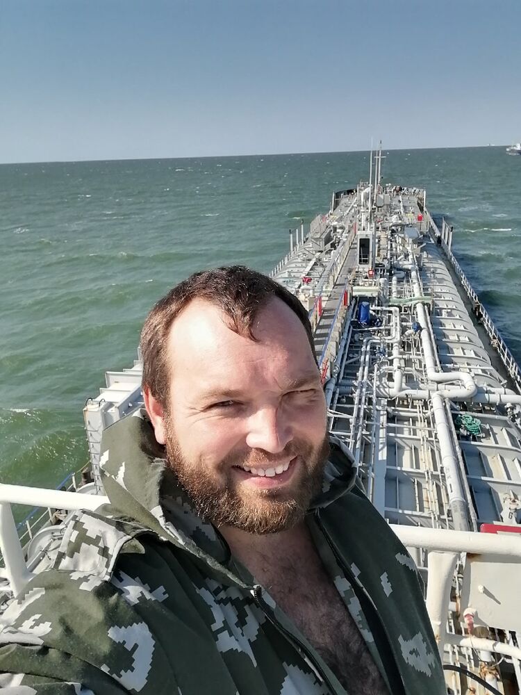  33207839  , 38 ,    --