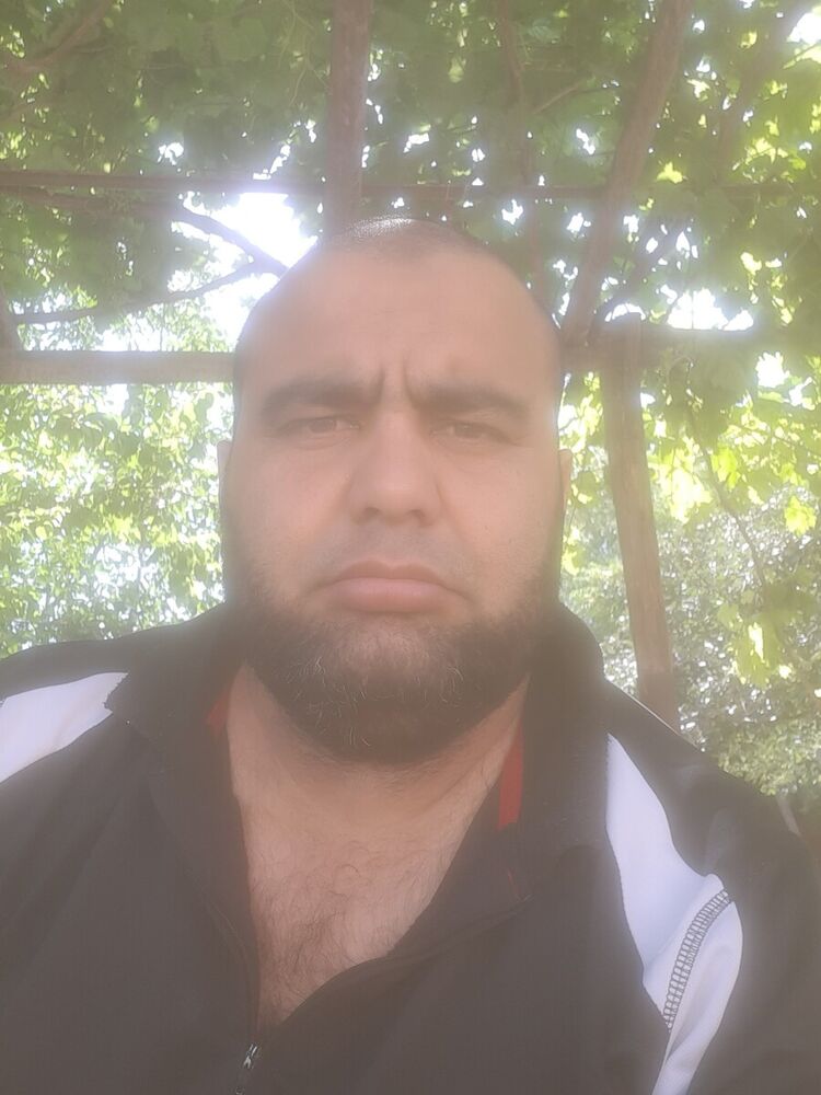 21911839  Izatullo, 43 ,    