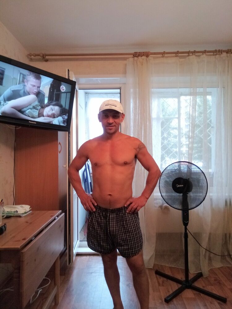 ���� 21575389 ������� ���, 53 ����, ���� ���������� � ������������