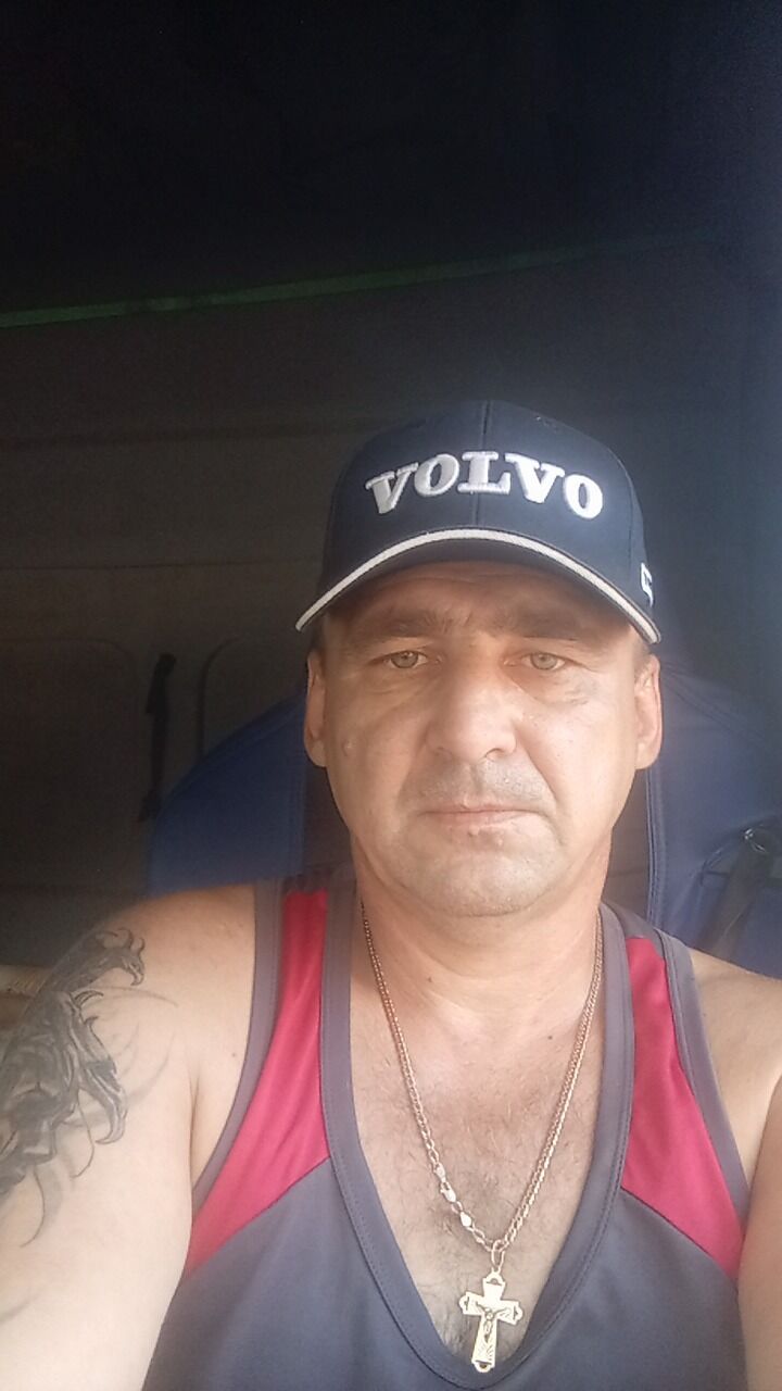  48162449  , 42 ,    