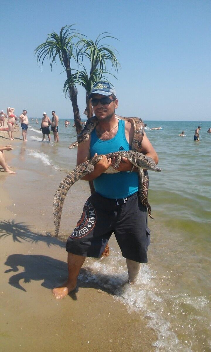  ,   EDGAR, 46 ,   ,   , c 