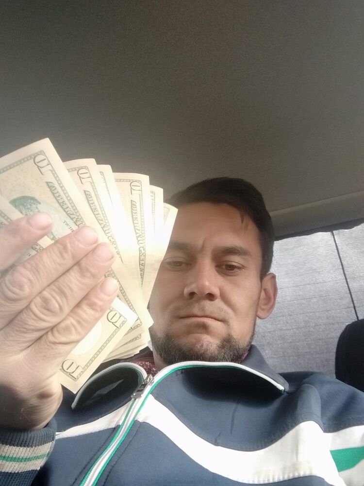  ,   Farrux, 35 ,   ,   , c 