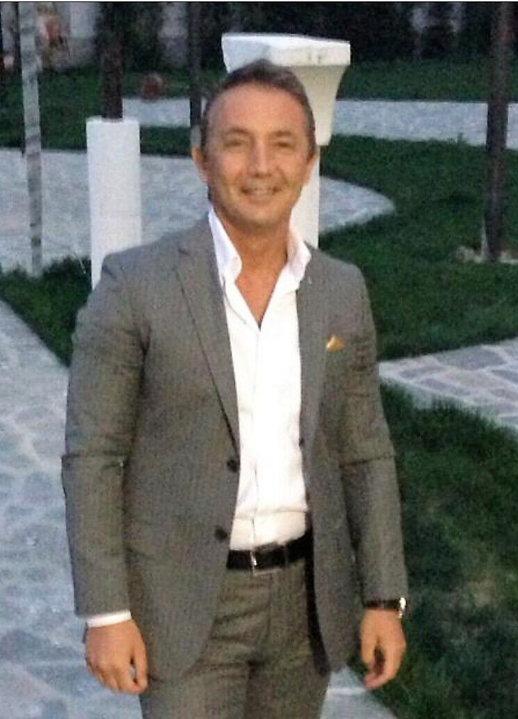  22152719  Murat, 46 ,    Alanya