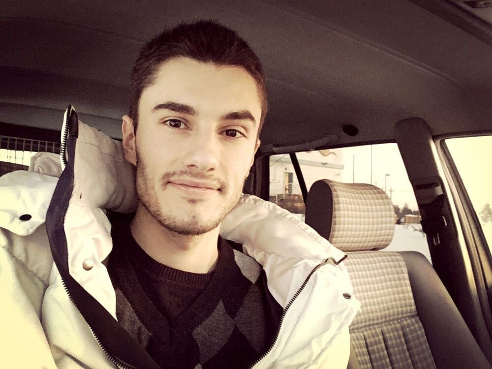  15425449  Evgeny, 30 ,     